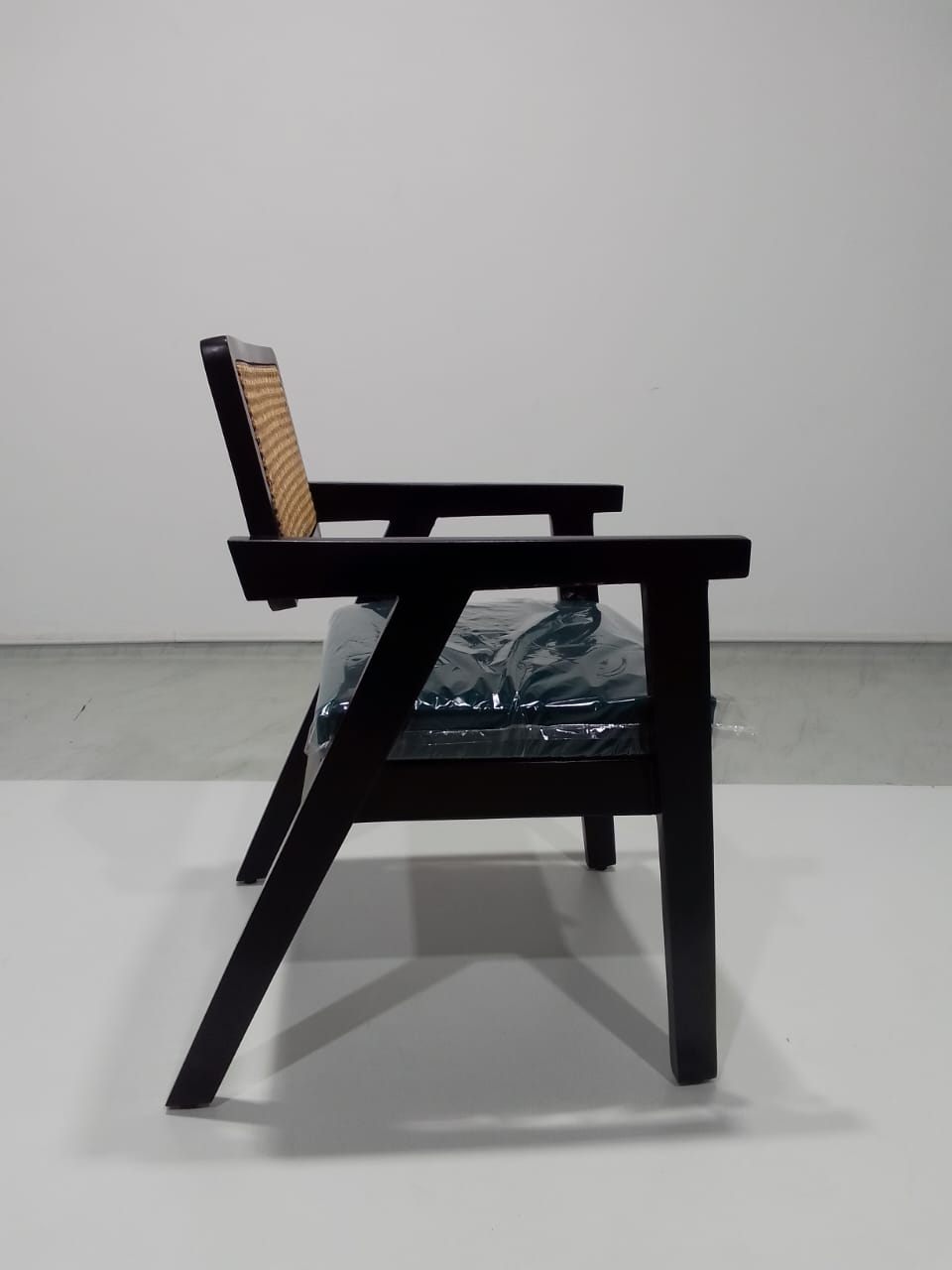  Bob Chair - Matte Black