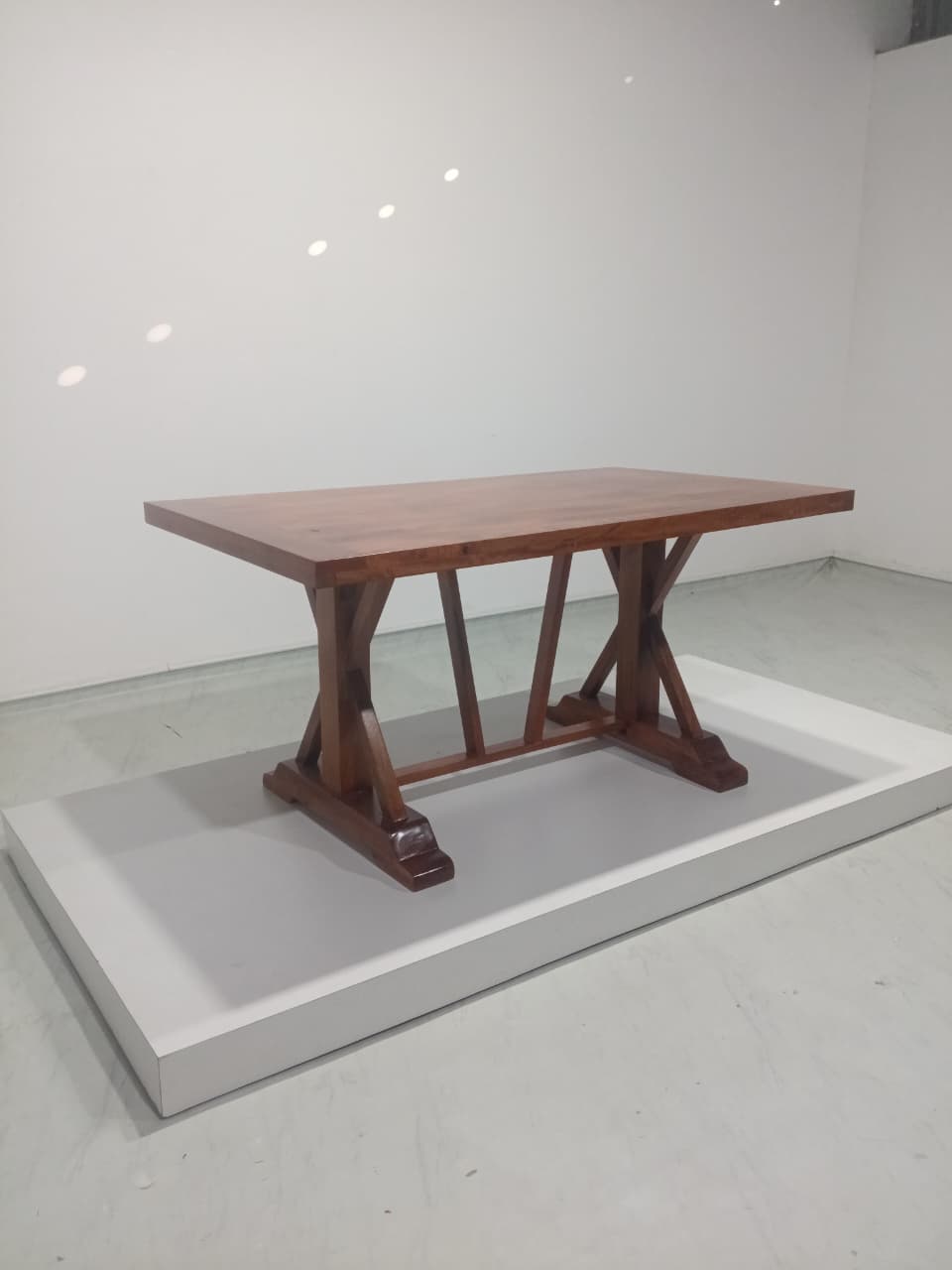 Gable Luxury Dining Table in Mango Wood