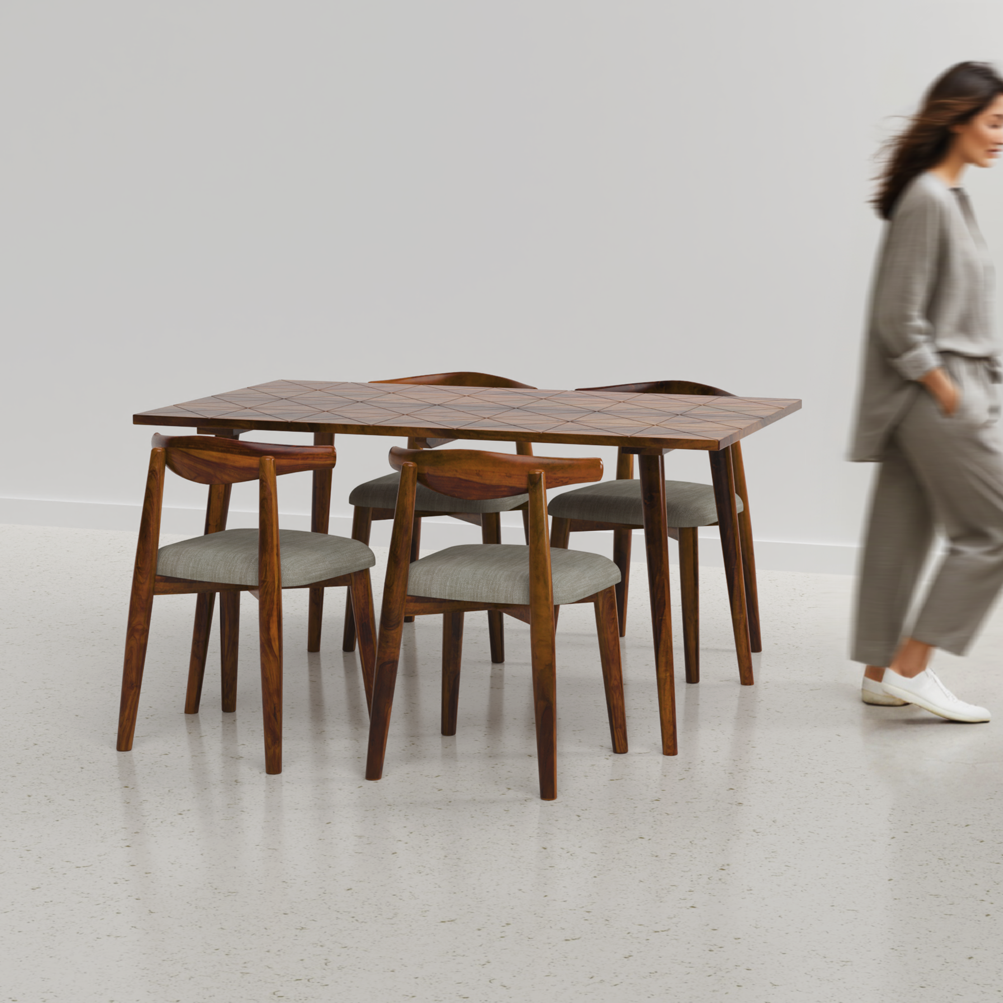 Helena-Arendt-dining-set-150cm-honey-sheesham-table-4-chairs-honey-sheesham-Griege-Grey-cotton-blend-fabric-C1.png
