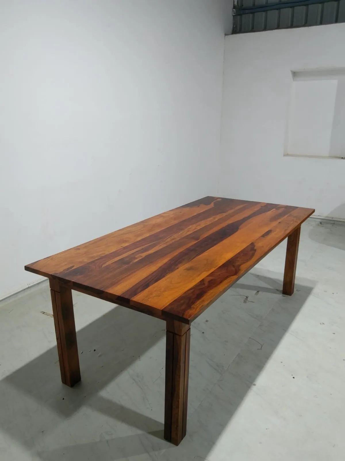 Roma Luxury Dining Table - 6 - 8 Seater - 210 cm x 100 cm x 76 cm - Sheesham • Natural Polish on Sheesham Wood