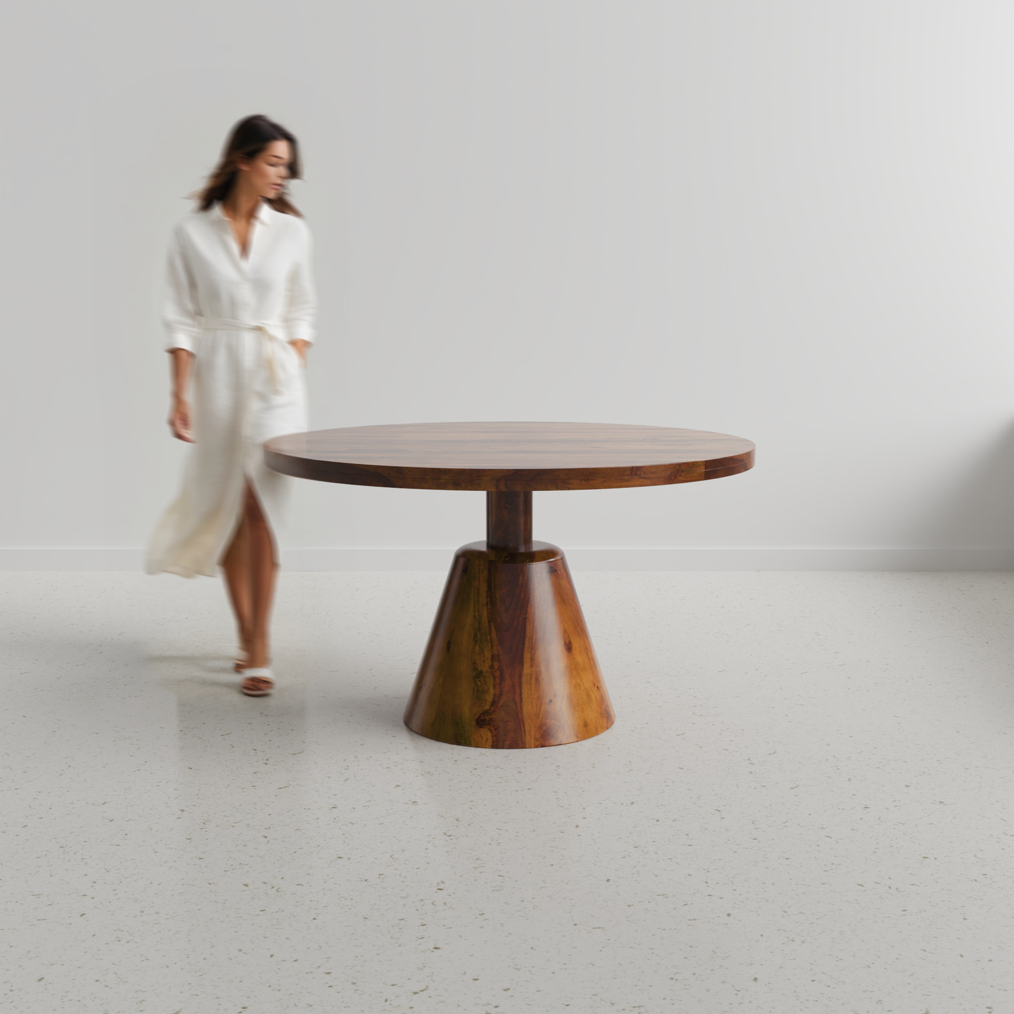 Yukon-round-dining-table-130cm-honey-sheesham-C1.png