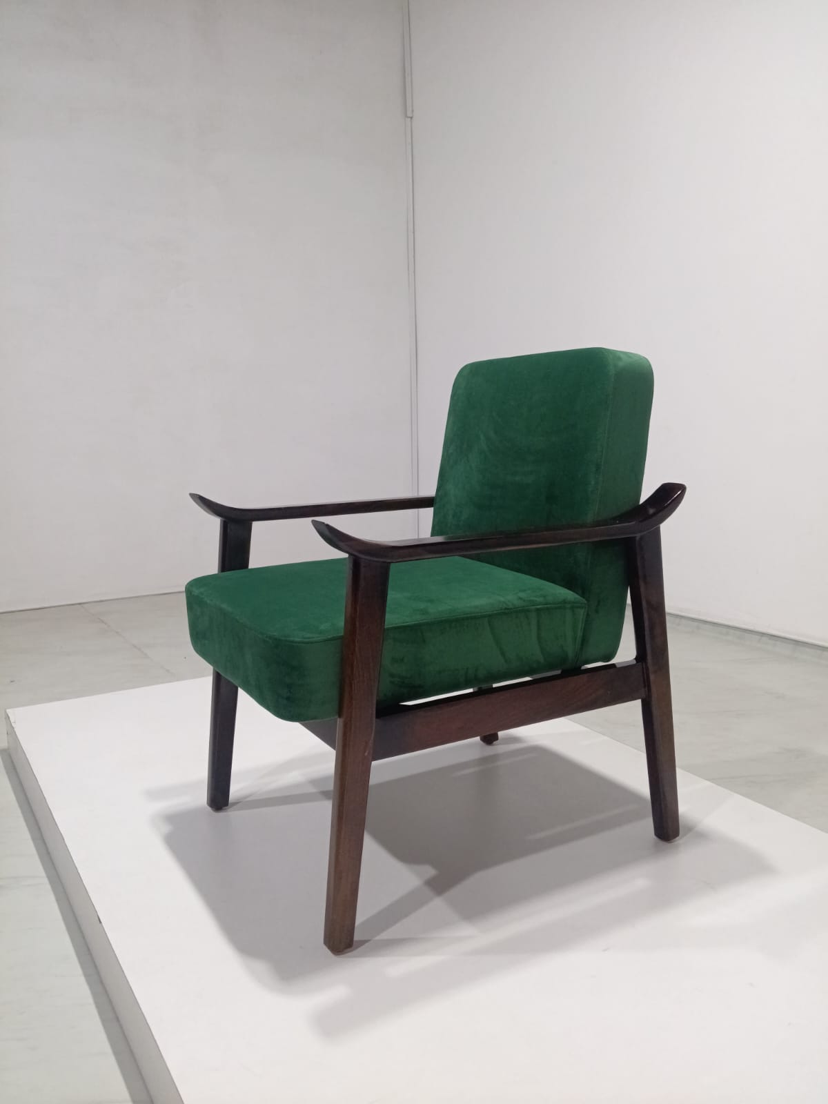  Zen Accent Chair - Walnut Polish - Emerald Green Fabric