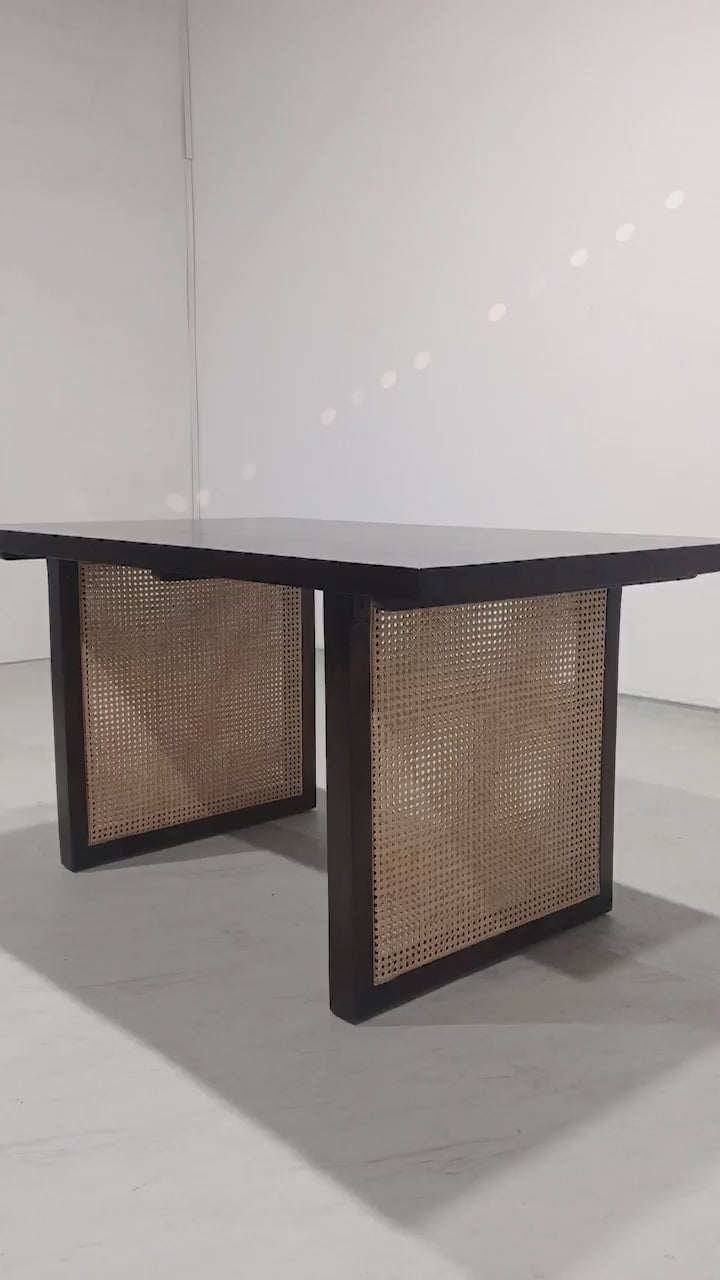 Stanley Rattan Luxury Dining Table 150 cm - Mango Walnut