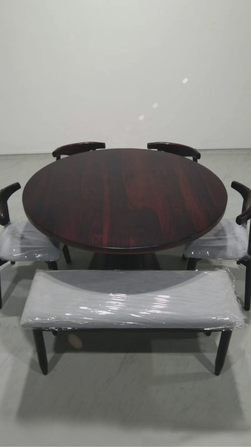 Yukon-Arendt-Stig Dining Set - 130cm Diameter - 4 Seater