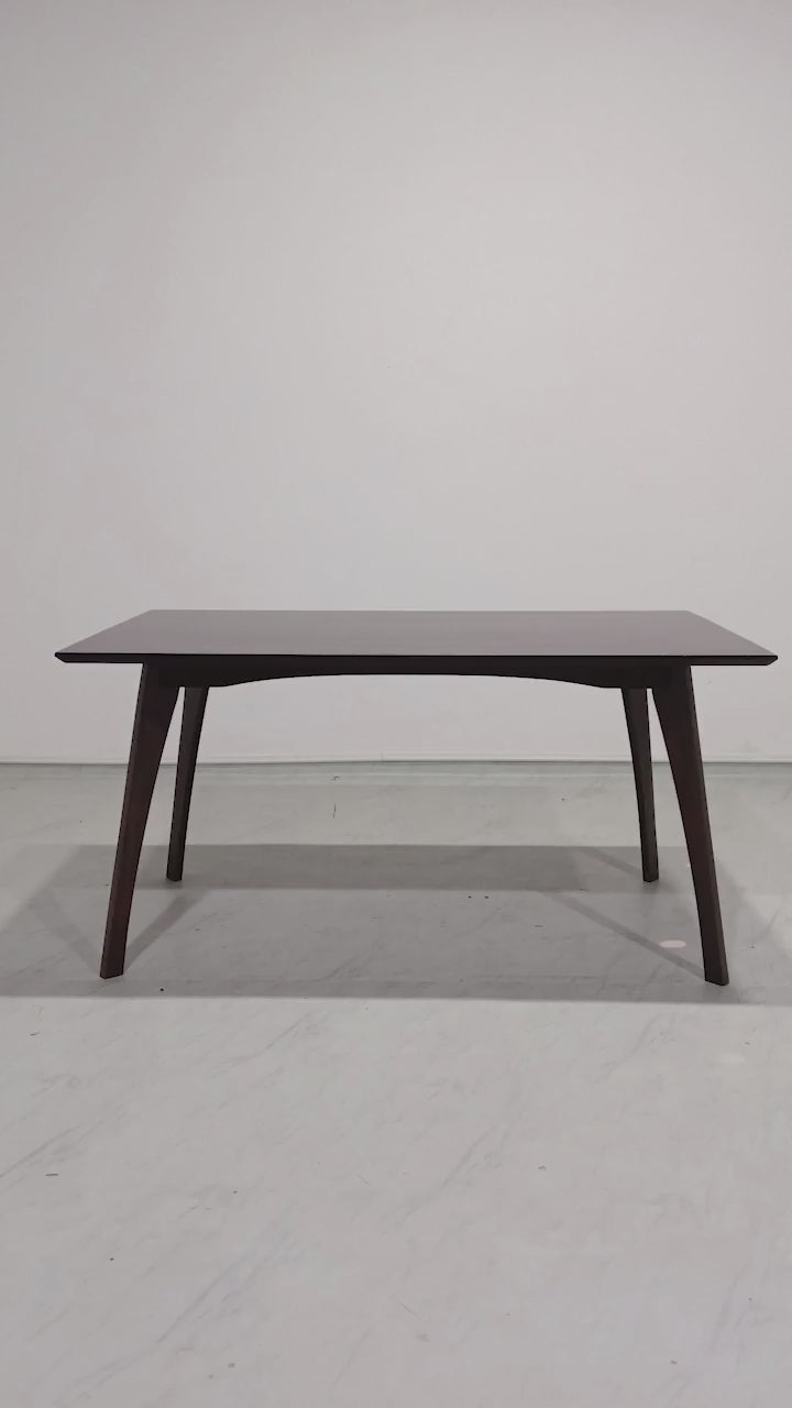 Gina Luxury Dining Table 150 cm - Mango Walnut